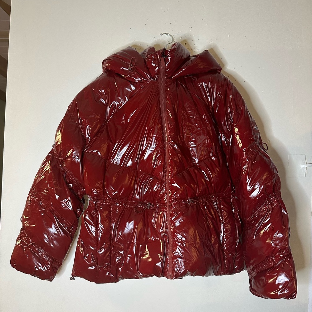 Alo Stunner puffer jacket NWT